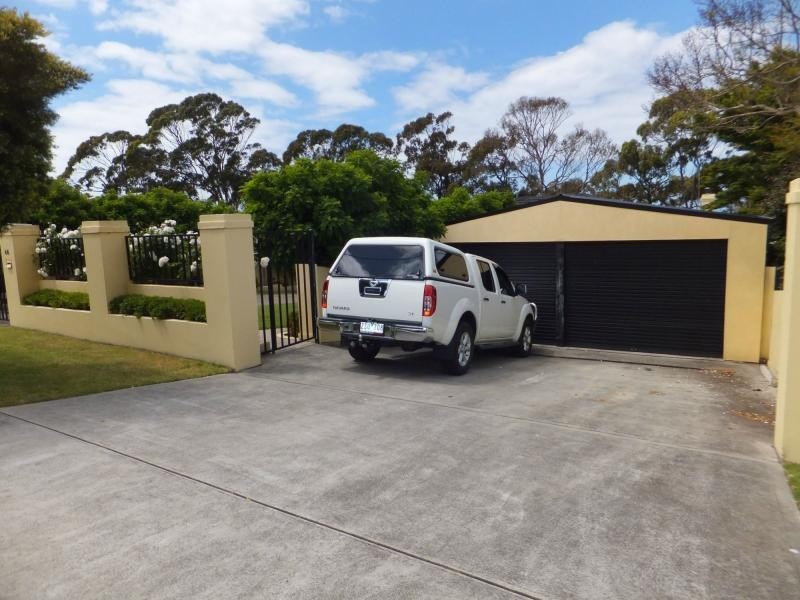 46 Creighton Street, Lakes Entrance VIC 3909