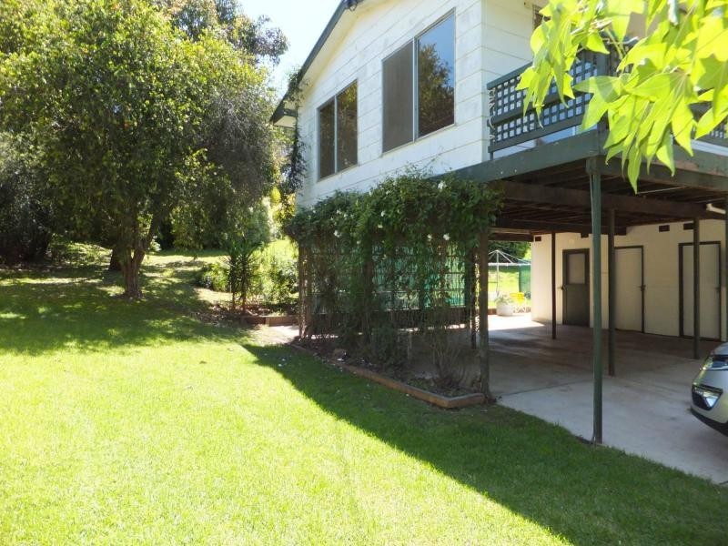 3 David Road, Metung VIC 3904