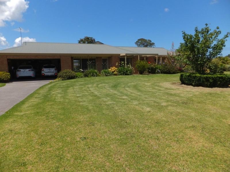 29 Tamhaven Drive, Swan Reach VIC 3903