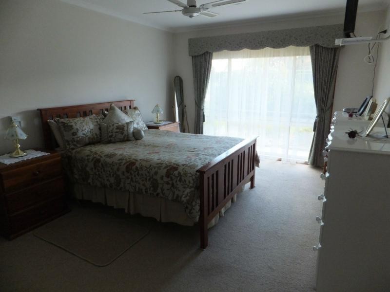 34 Amberly Drive, Nicholson VIC 3882