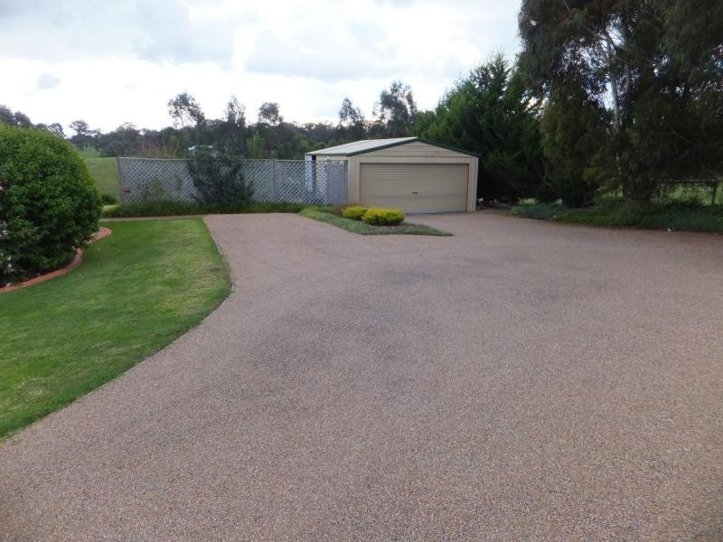 34 Amberly Drive, Nicholson VIC 3882