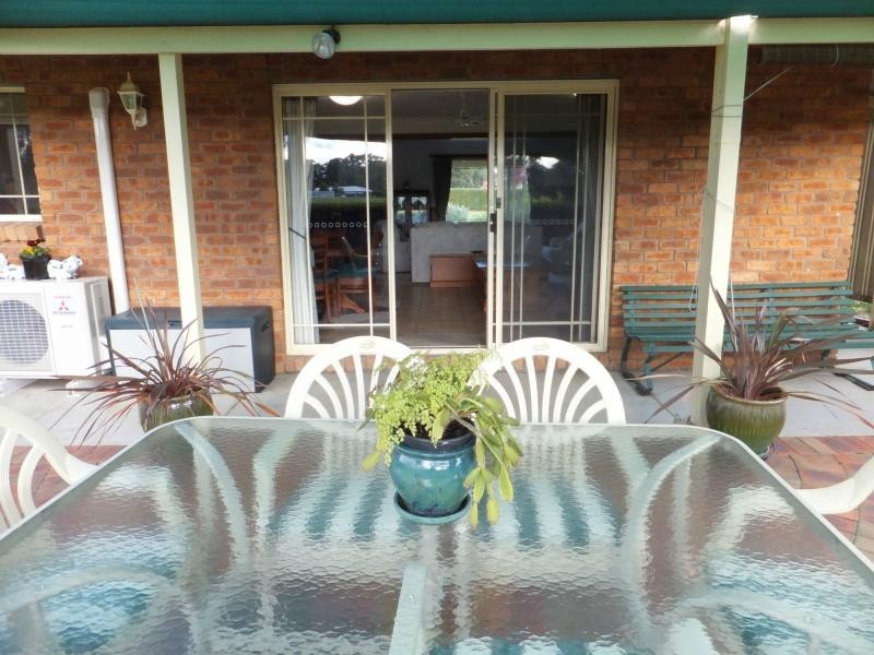 34 Amberly Drive, Nicholson VIC 3882