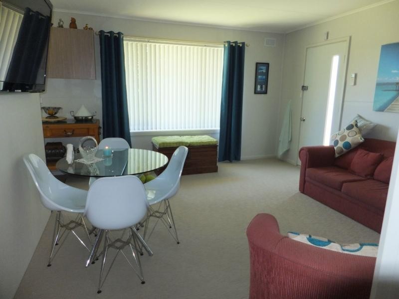 1/36 Carpenter Street, Lakes Entrance VIC 3909