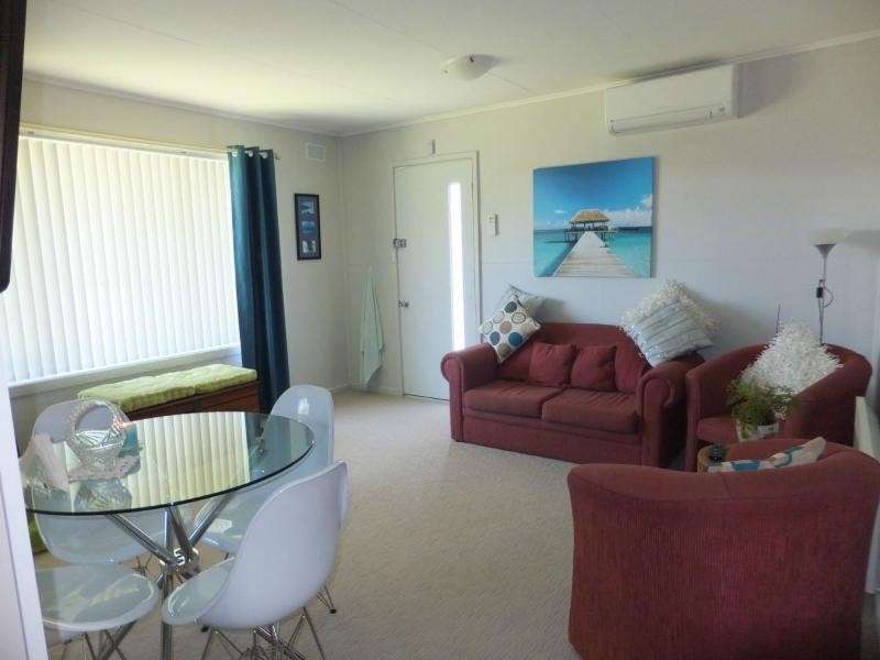 1/36 Carpenter Street, Lakes Entrance VIC 3909