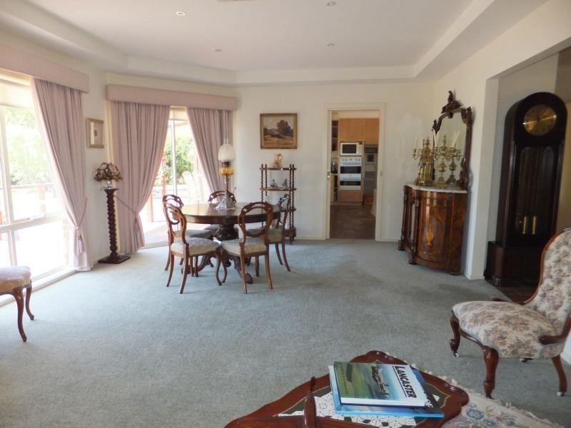 295 Hodges Estate Road, Bairnsdale VIC 3875