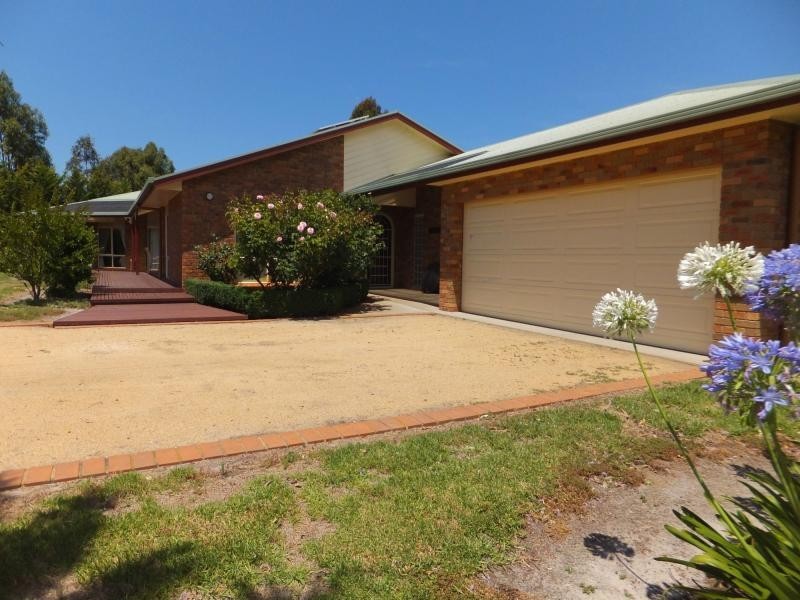 295 Hodges Estate Road, Bairnsdale VIC 3875