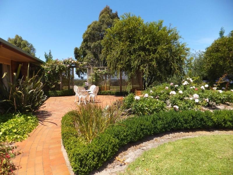 295 Hodges Estate Road, Bairnsdale VIC 3875