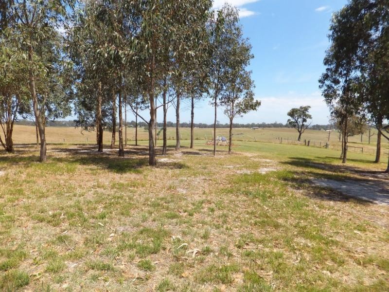 295 Hodges Estate Road, Bairnsdale VIC 3875