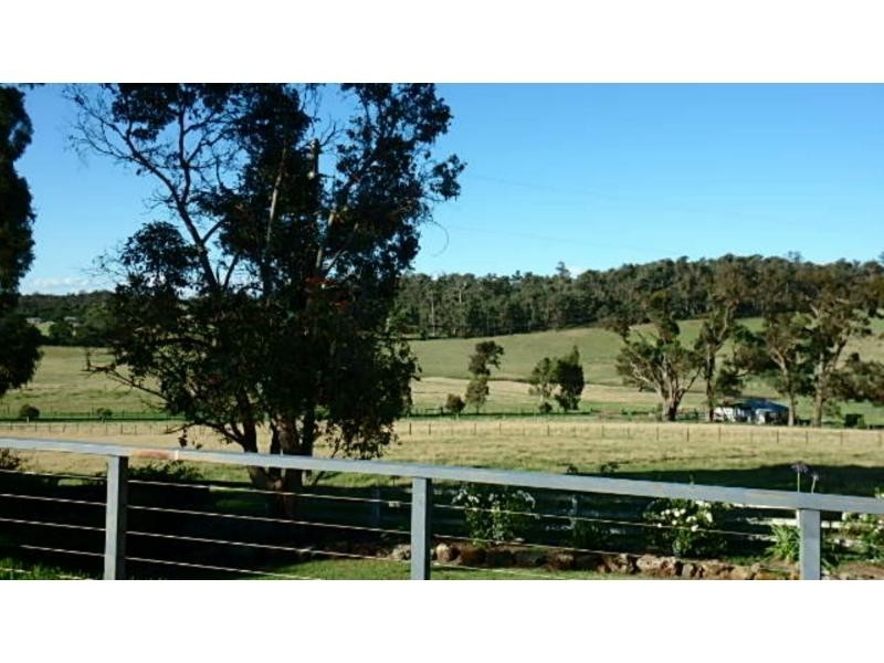 880 Swan Reach Road, Mossiface VIC 3885