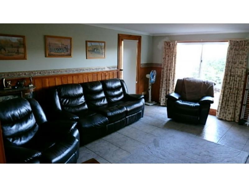 880 Swan Reach Road, Mossiface VIC 3885