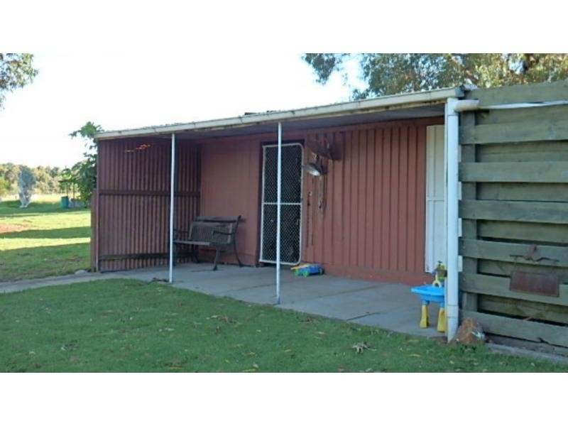 880 Swan Reach Road, Mossiface VIC 3885