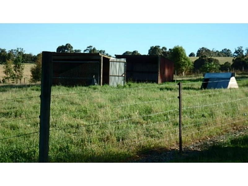 880 Swan Reach Road, Mossiface VIC 3885