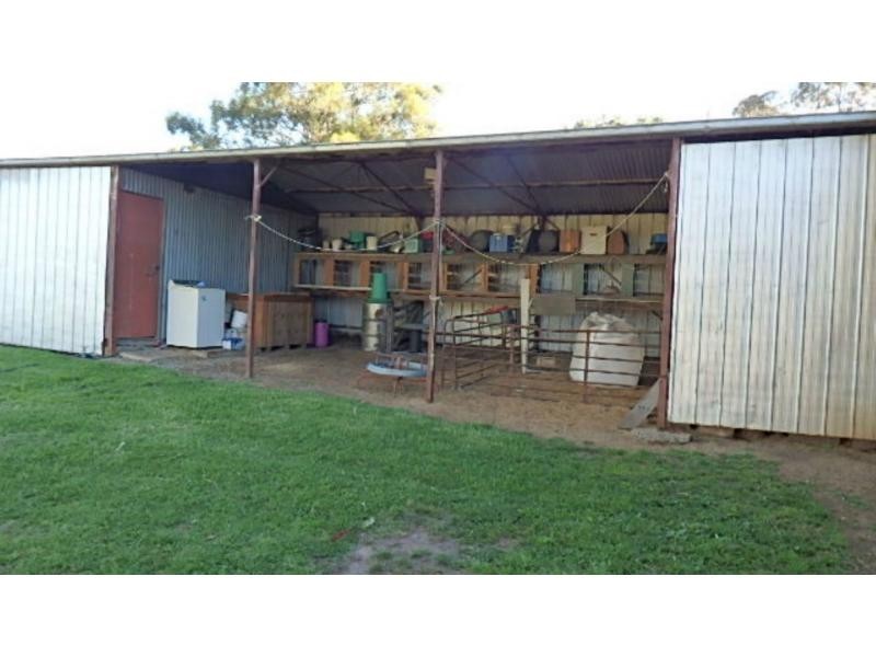 880 Swan Reach Road, Mossiface VIC 3885