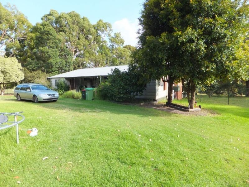 9 Hallier Court, Nicholson VIC 3882