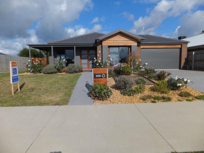 49 Flinns Road, Bairnsdale VIC 3875