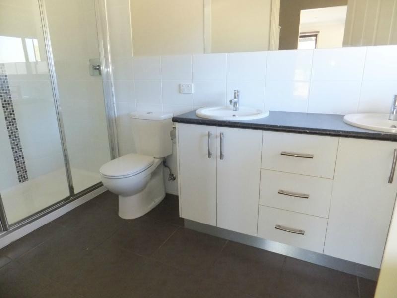 16 Ives Road, Lindenow South VIC 3875