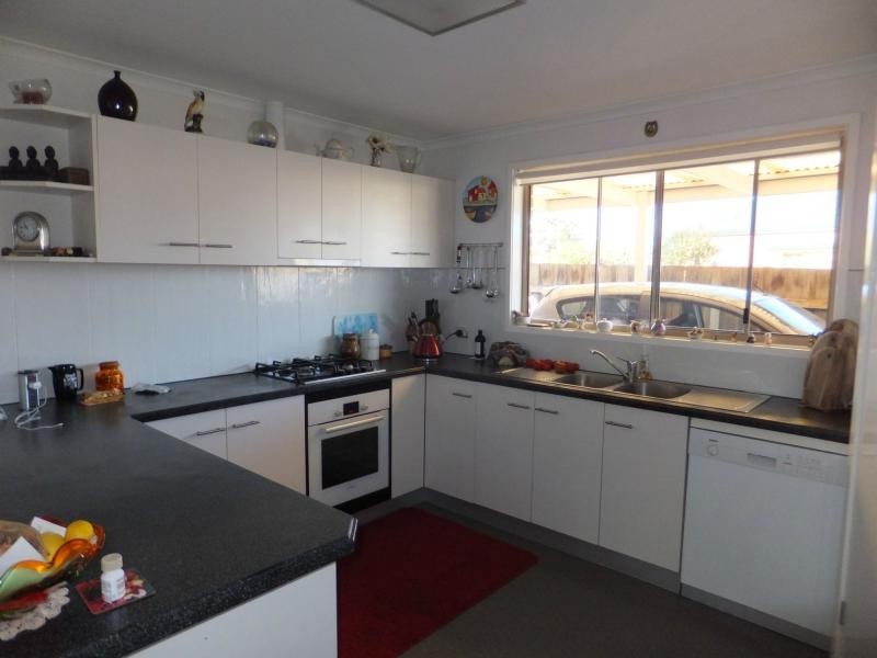 16 Taylor Street, Bairnsdale VIC 3875