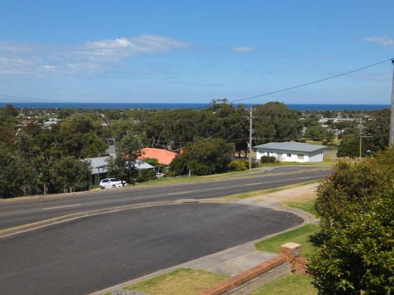 105 Myer Street, Lakes Entrance VIC 3909