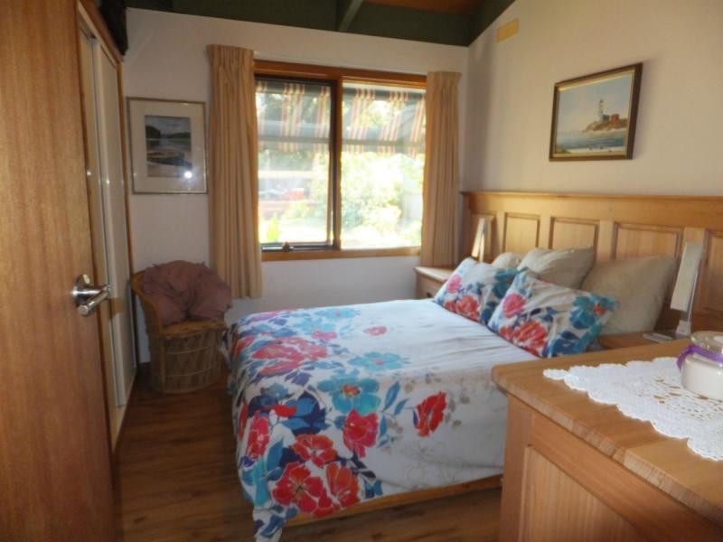 105 Myer Street, Lakes Entrance VIC 3909