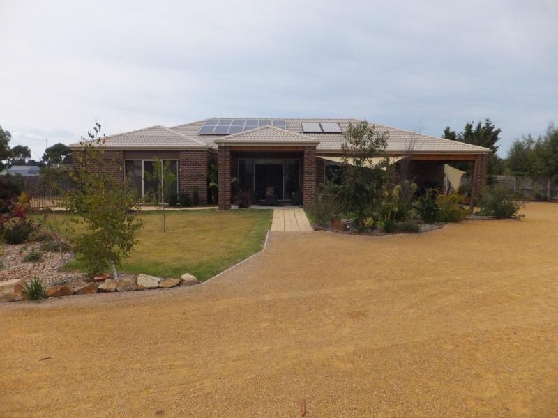 3 Chart Court, Newlands Arm VIC 3875