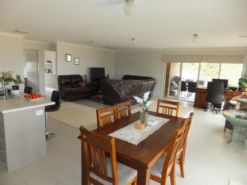 3 Chart Court, Newlands Arm VIC 3875