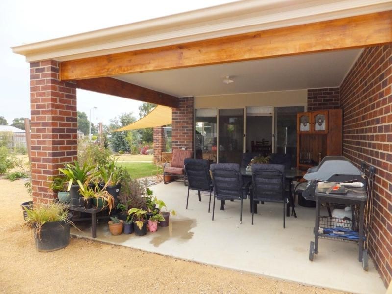 3 Chart Court, Newlands Arm VIC 3875