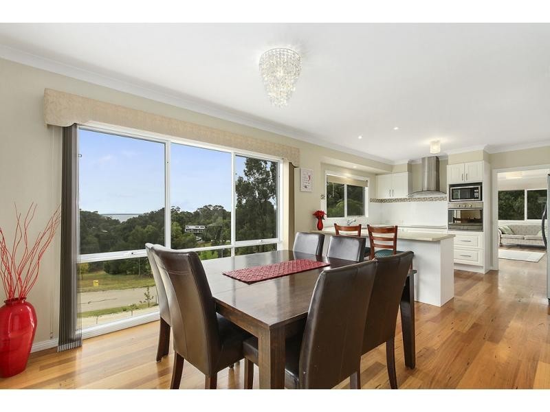 12 Kingscote Drive, Metung VIC 3904