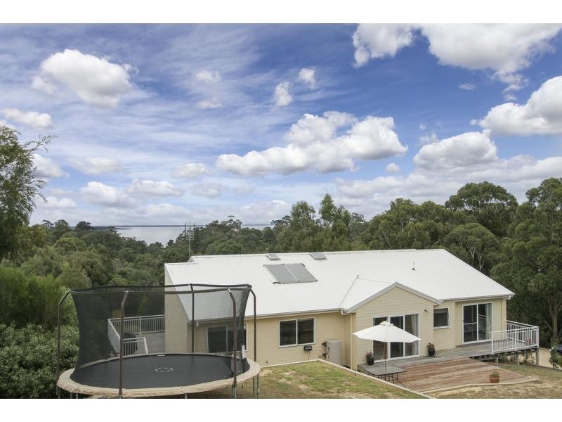 12 Kingscote Drive, Metung VIC 3904