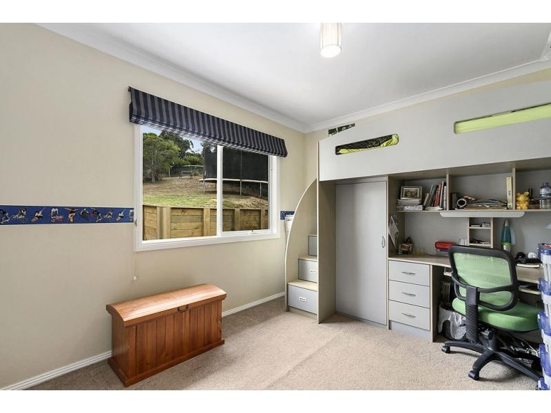 12 Kingscote Drive, Metung VIC 3904