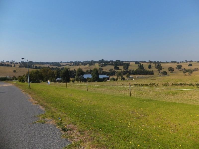 10 Ronwin Court, Bairnsdale VIC 3875