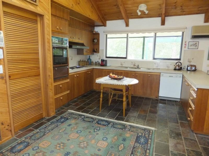 347 Lake Tyers Beach Road, Lake Tyers Beach VIC 3909