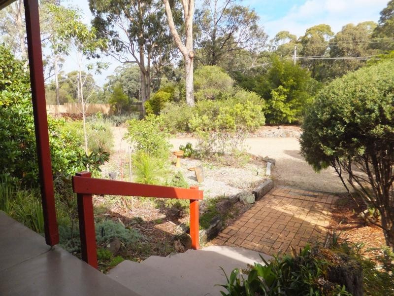 347 Lake Tyers Beach Road, Lake Tyers Beach VIC 3909