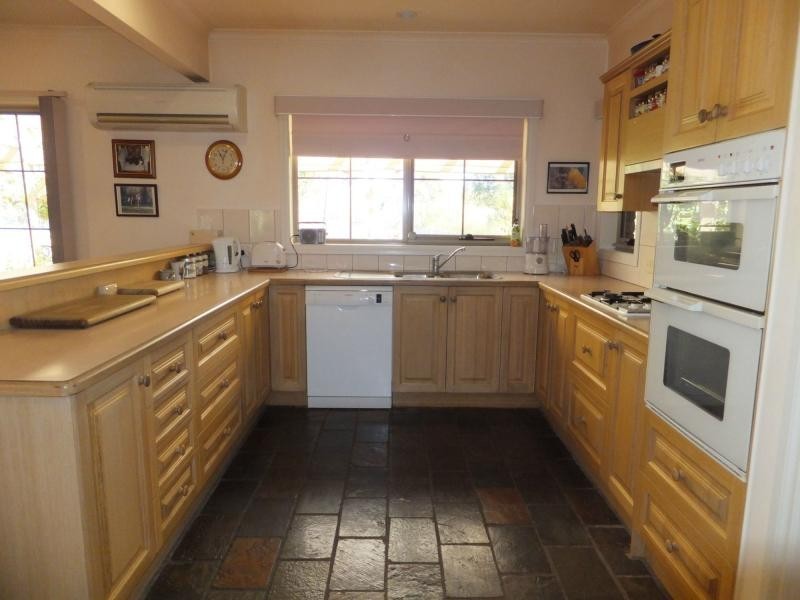 51 Bethross Drive, Tambo Upper VIC 3885