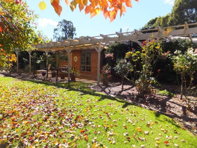 51 Bethross Drive, Tambo Upper VIC 3885