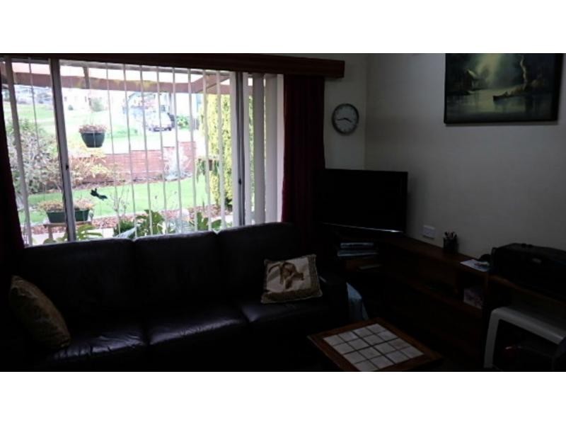 17 O’Neills Road, Lakes Entrance VIC 3909