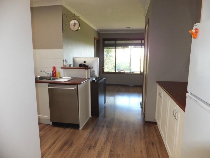 60 Riley Street, Bairnsdale VIC 3875