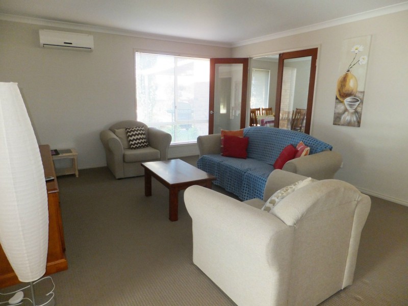 27 Tamhaven Drive, Swan Reach VIC 3903