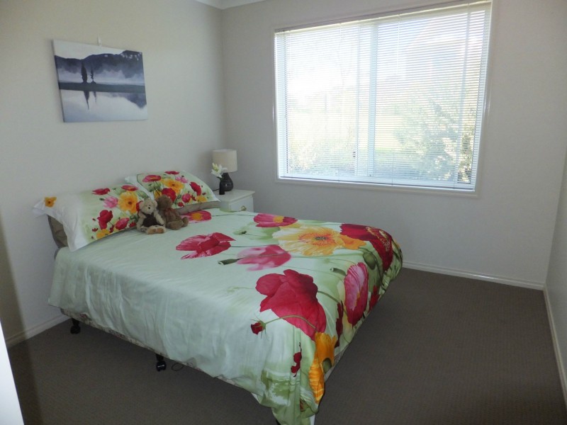 27 Tamhaven Drive, Swan Reach VIC 3903