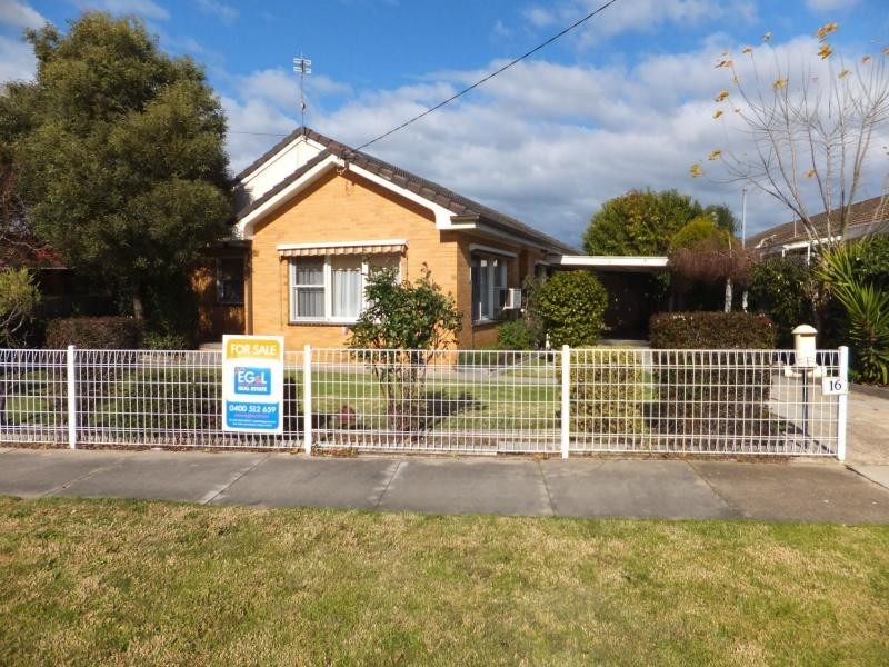 16 Glenda Court, Bairnsdale VIC 3875