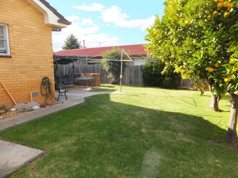 16 Glenda Court, Bairnsdale VIC 3875
