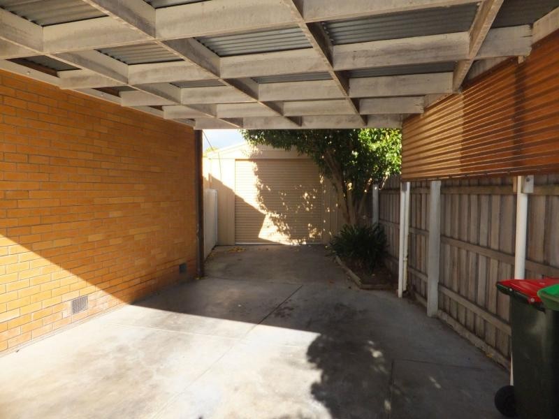 16 Glenda Court, Bairnsdale VIC 3875