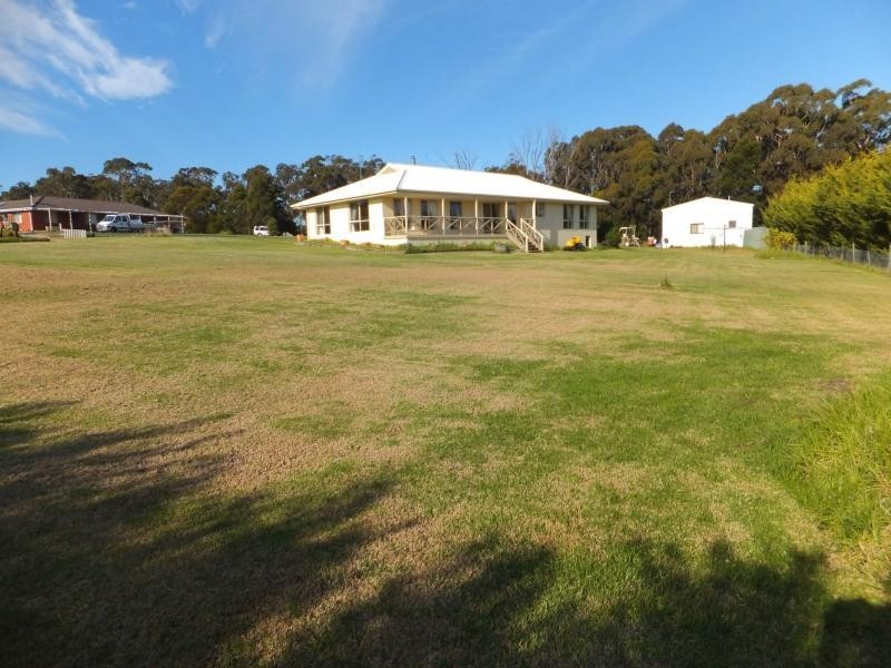 1 O’Donnell Drive, Lakes Entrance VIC 3909