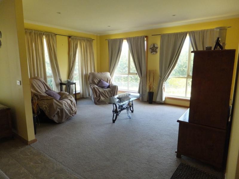 1 O’Donnell Drive, Lakes Entrance VIC 3909