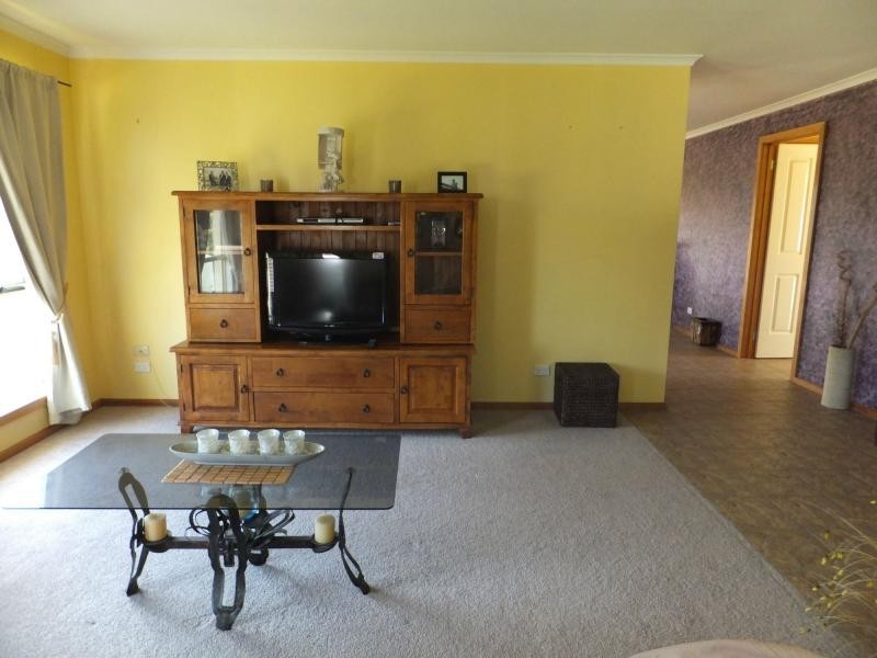 1 O’Donnell Drive, Lakes Entrance VIC 3909