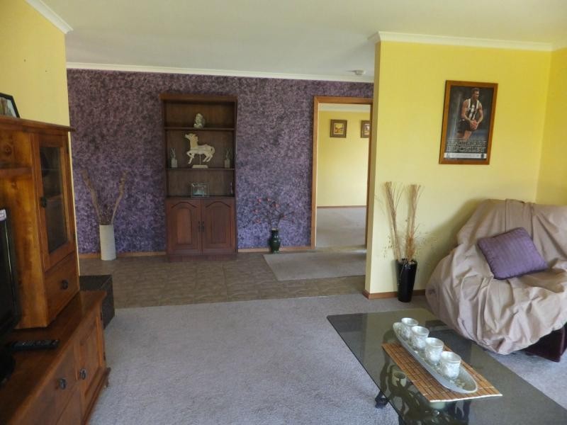 1 O’Donnell Drive, Lakes Entrance VIC 3909