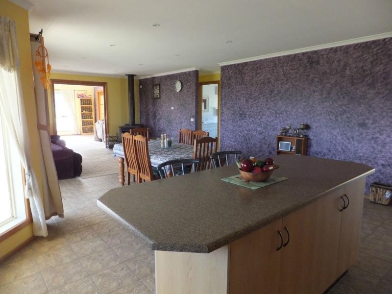 1 O’Donnell Drive, Lakes Entrance VIC 3909