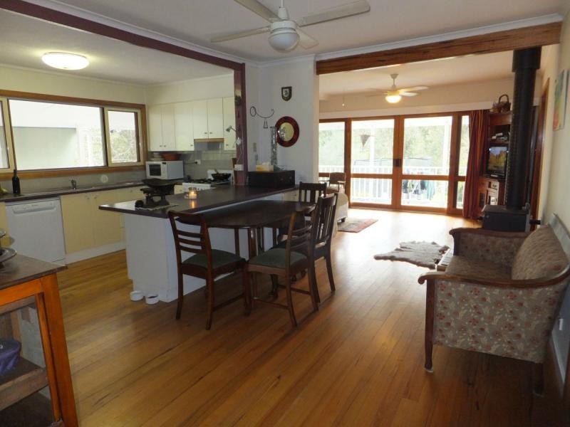 101 Chambers Road, Bruthen VIC 3885