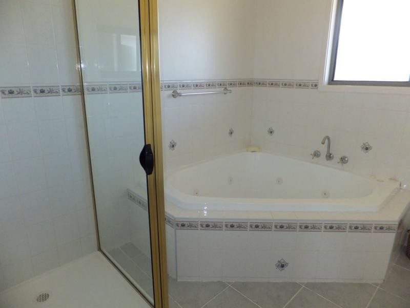 1035 Great Alpine Road, Sarsfield VIC 3875