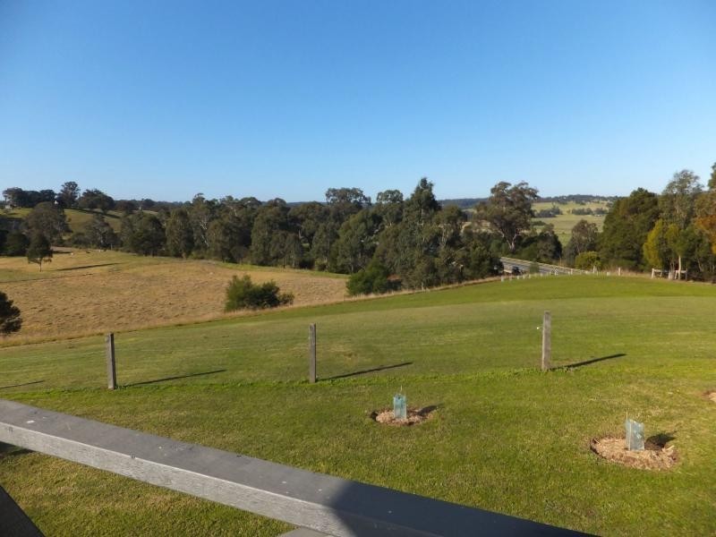 1035 Great Alpine Road, Sarsfield VIC 3875