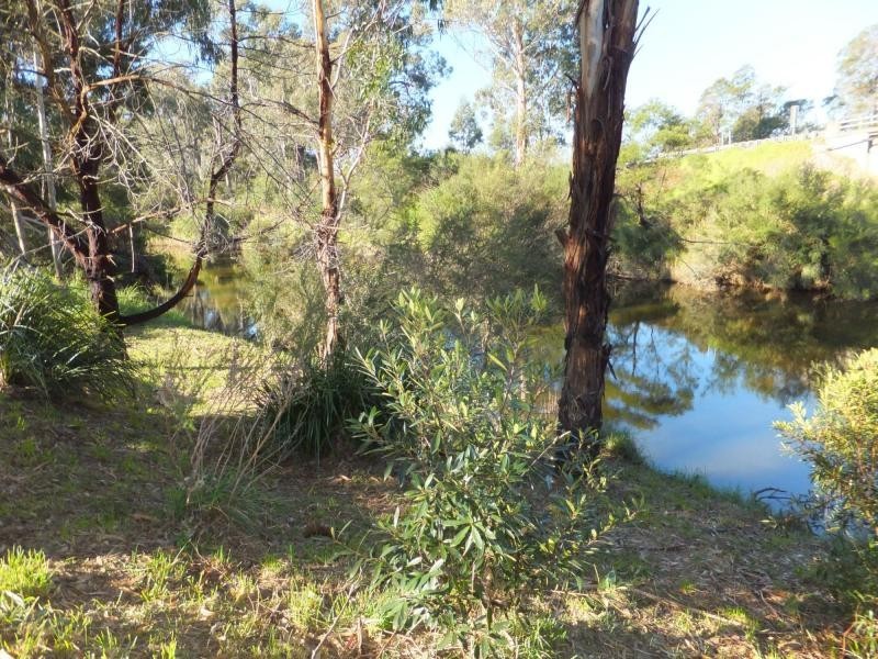 1035 Great Alpine Road, Sarsfield VIC 3875